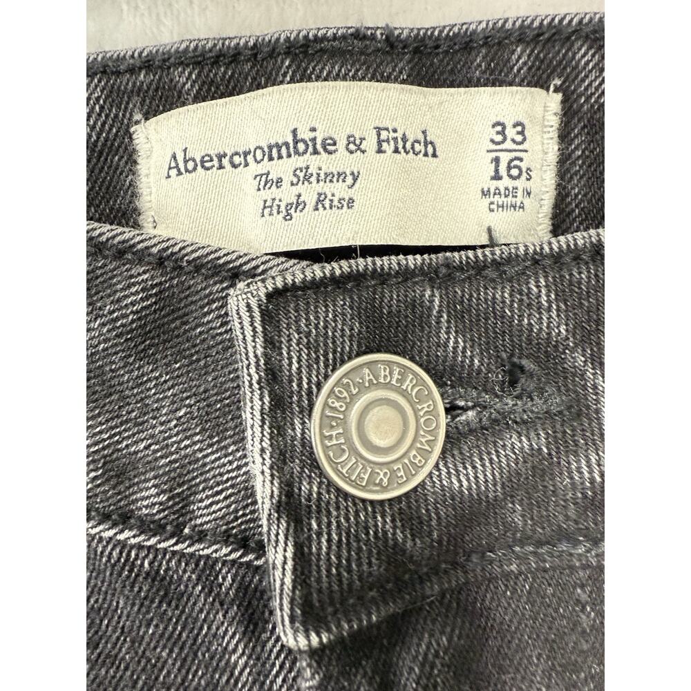 NWT Abercrombie Women's Curve Love High Rise Skinny Jean Size 33/16 Black - Picture 2 of 12
